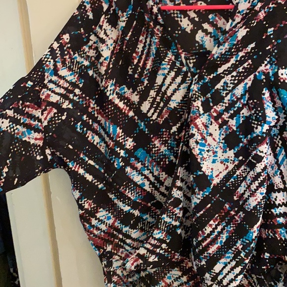 Beautiful original Vince Camuto Blouse M - Picture 3 of 7